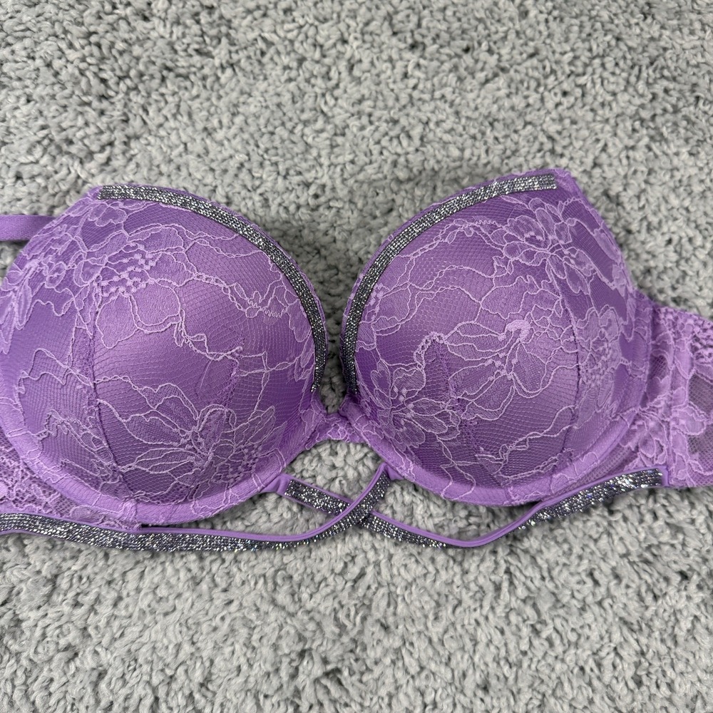 Victoria's Secret Very Sexy Push-Up Underwire Purple Lace Bra 36C